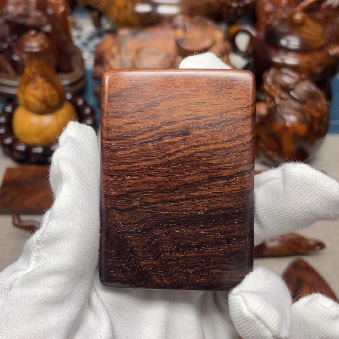 黄花梨/降香黄檀手把件