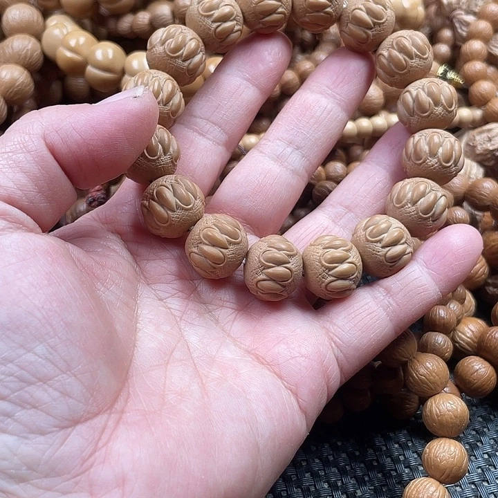 手串猴头核桃1.6+聚宝盆吞噬