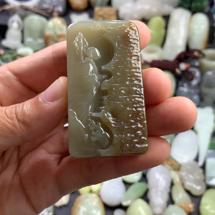 颈饰未镶嵌和田玉