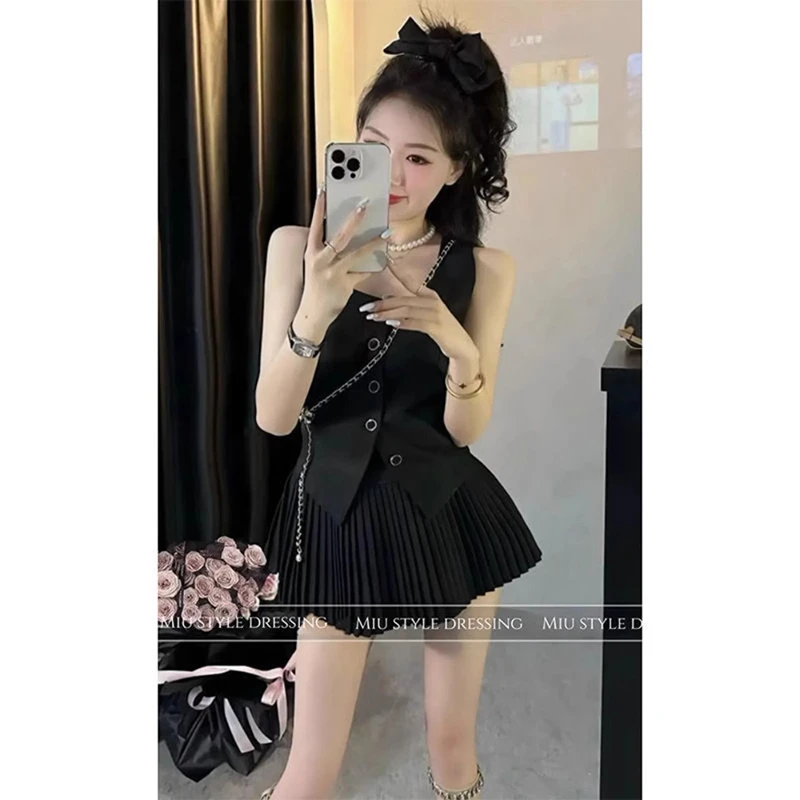 夏日穿搭一整套梨型身材显瘦遮肉穿搭小个子盐系炸街减龄两件套装
