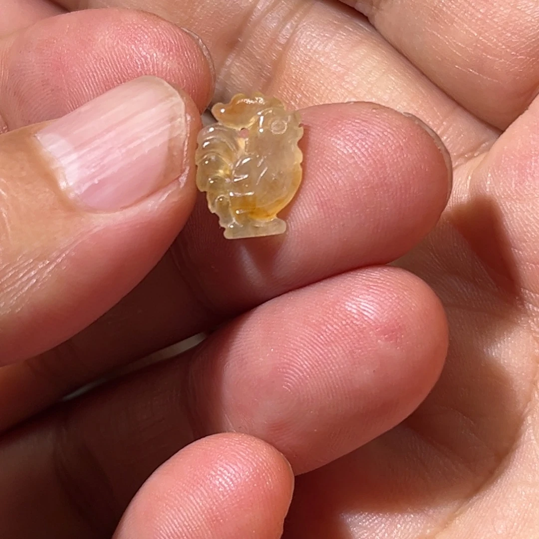 定制翡翠未镶嵌鸡
