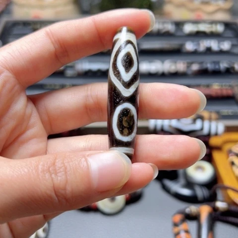 玛瑙/玉髓颈饰未镶嵌自*人