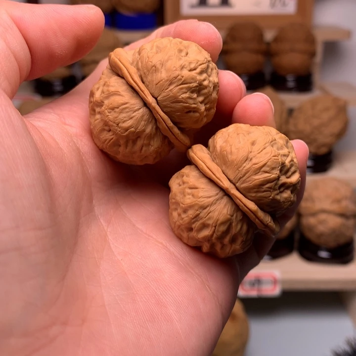 文玩核桃把件76凤眼疙瘩包36尺