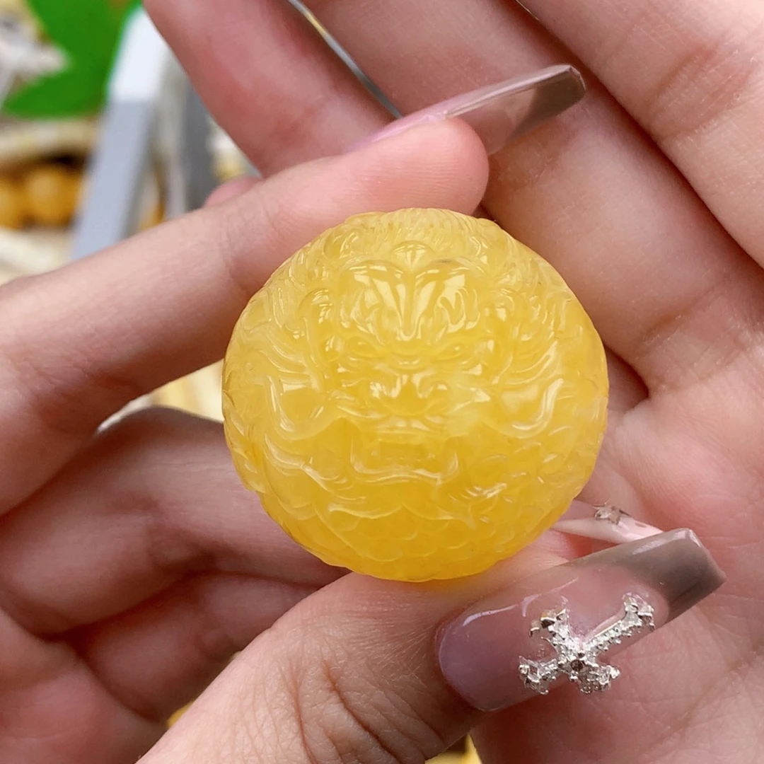 琥珀未镶嵌珠宝奇石31.6 大龙珠