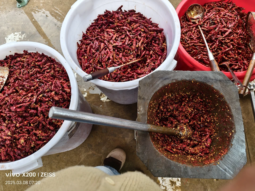 湖南湘西特色纯手工擂钵辣椒微辣/中辣/特辣鲜香浓郁炒菜