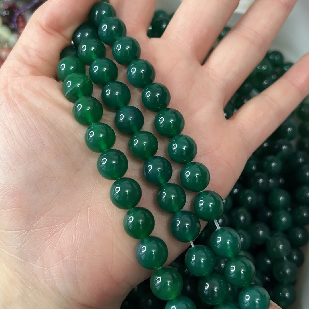 玛瑙/玉髓未镶嵌珠宝半成品，卡10绿玛瑙一条