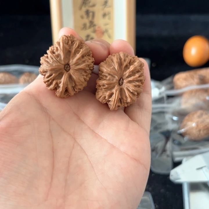 文玩核桃吊坠玩****5一帆风顺