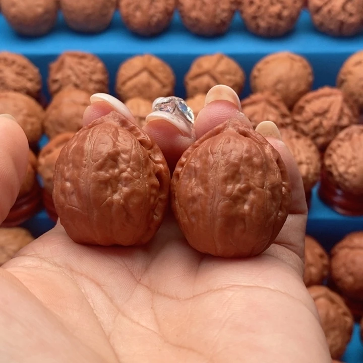 文玩核桃把件两****猫精品文玩手捻