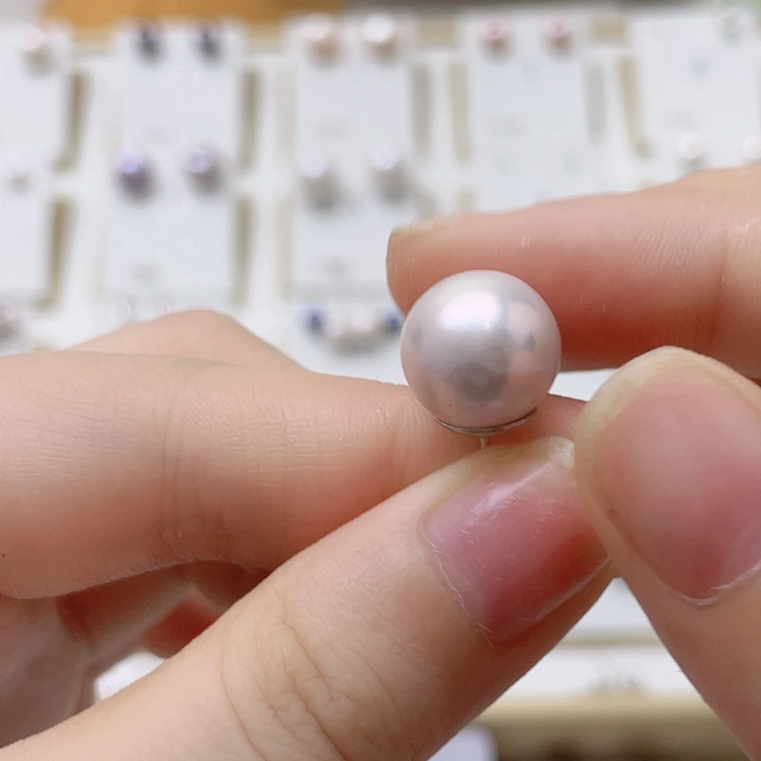 L***e银S925镶嵌淡水珍珠耳饰