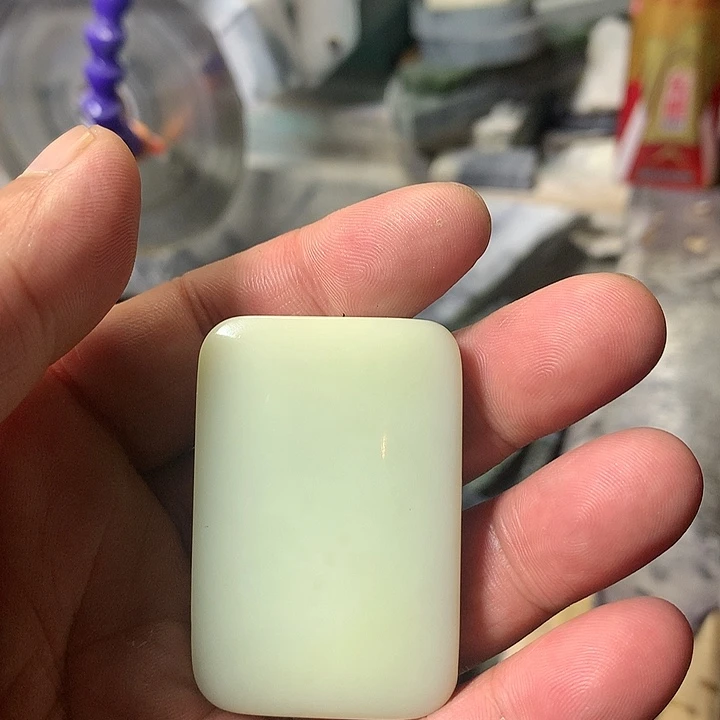 颈饰未镶嵌和田玉（糖玉）玄*