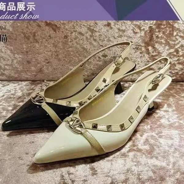 2025春新款尖头铆钉细跟中跟后空凉鞋5C5-833-38