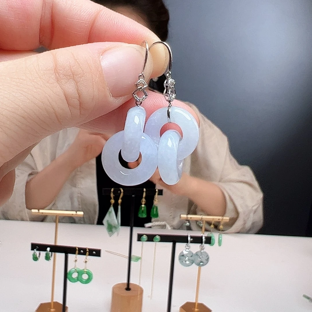 翡翠18K金镶嵌耳饰天然翡翠