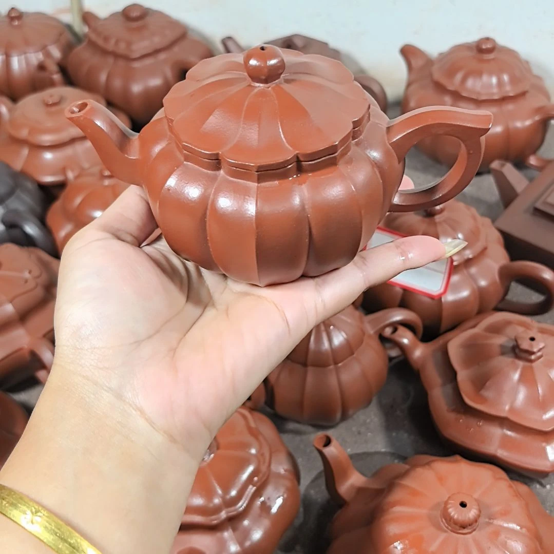 ﷽***格紫砂茶壶朱泥筋纹花盖210cc