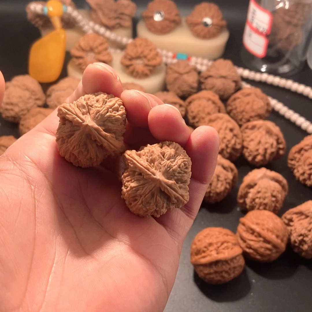 吊坠文玩核桃35南疆