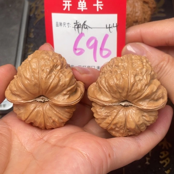 吊坠桃核文玩的好