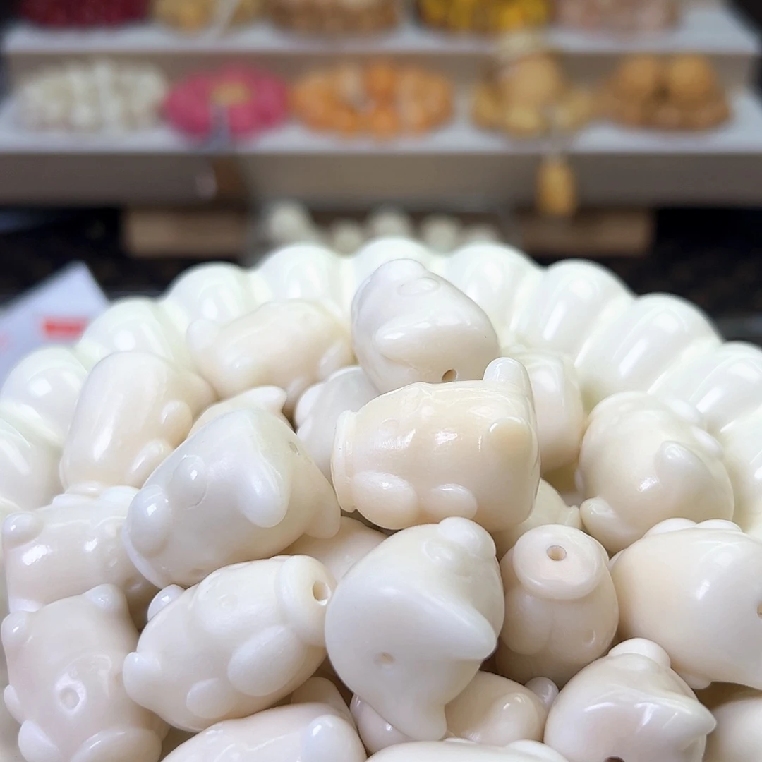 菩提根/象牙果手串微瑕白布丁狗3颗有裂