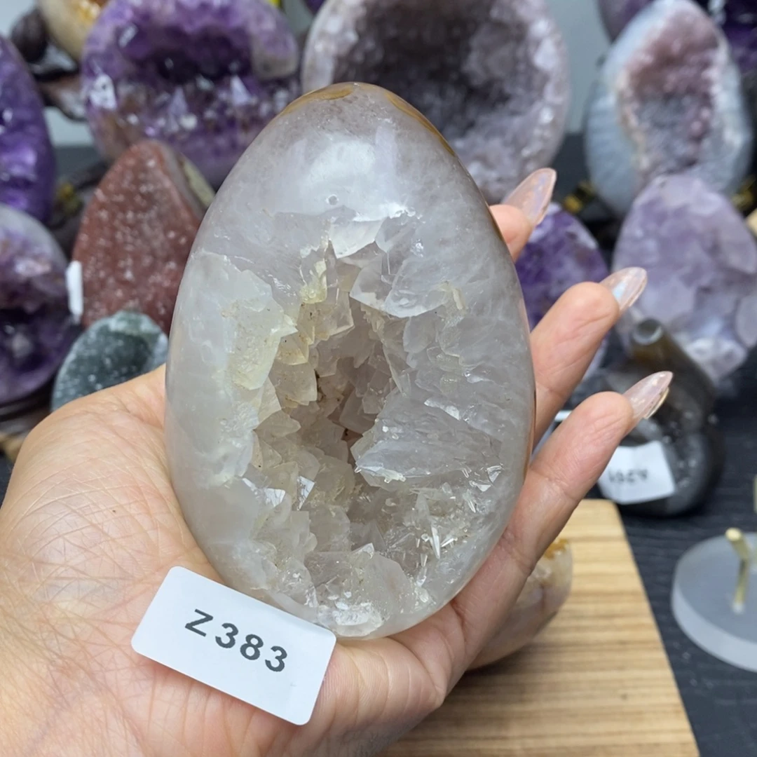 未镶嵌大型摆件（非配饰）水晶