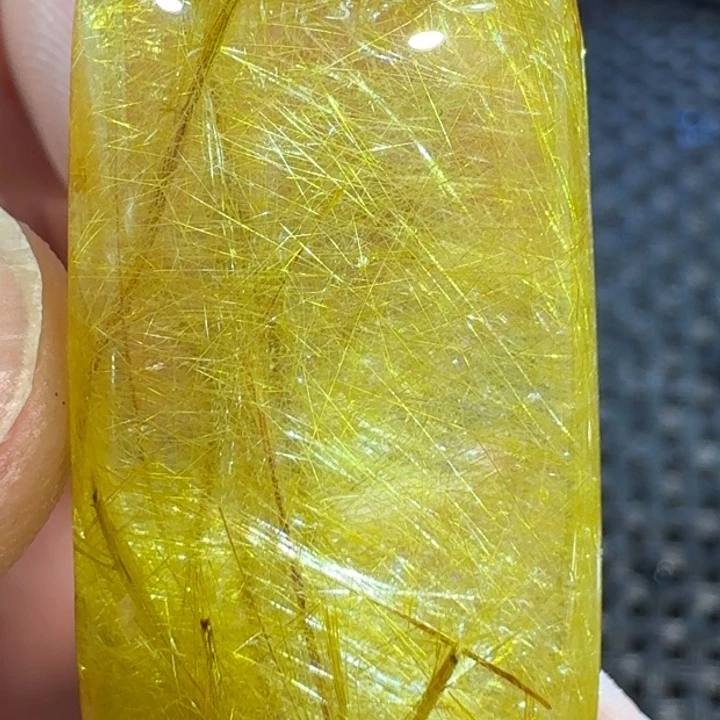 水晶吊坠(不含链)未镶嵌北**哥