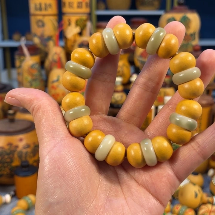 大叶紫檀（黑酸枝木类）欣**型