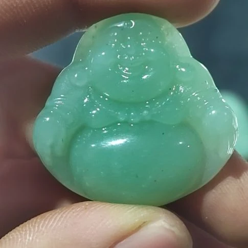 吊坠贝壳密玉弥勒佛