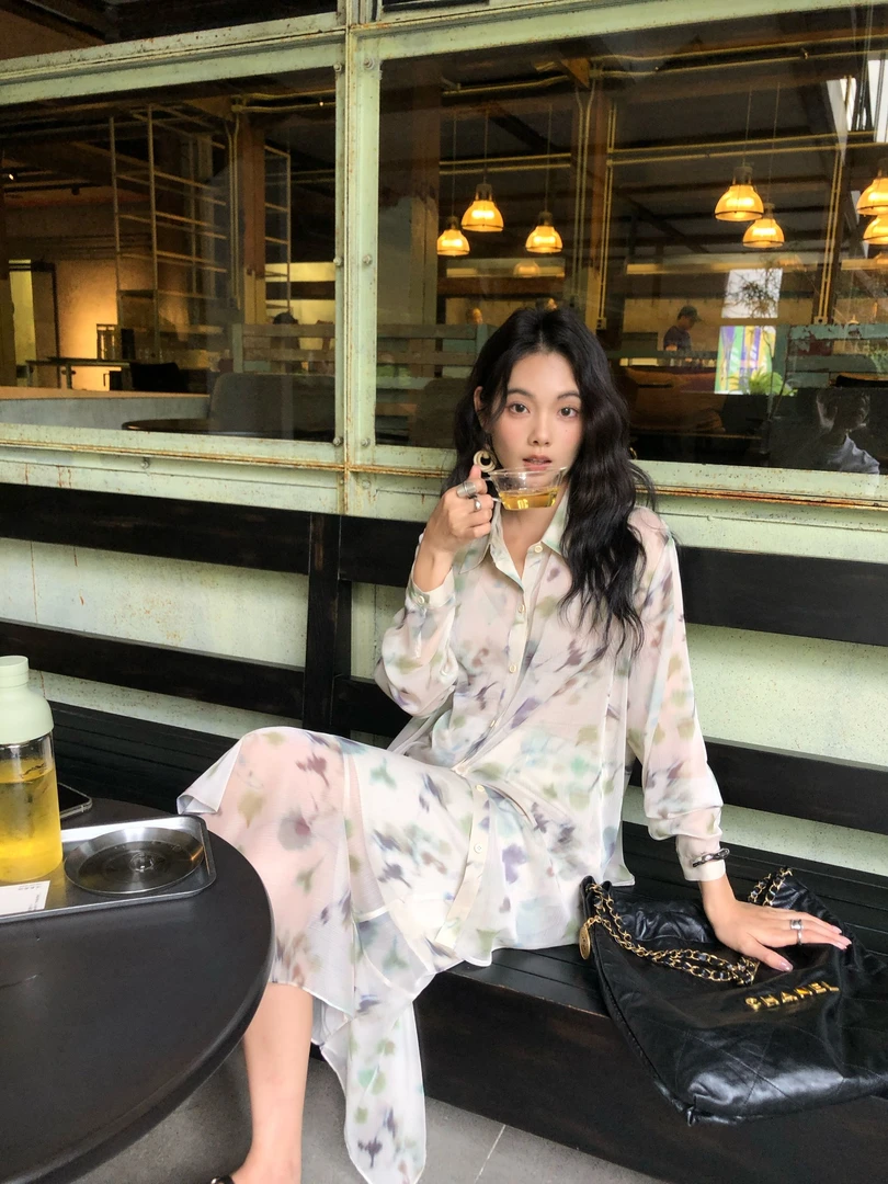 【任小艺5/16新品】晕染波点印花翻领衬衫高腰不规则半裙套装