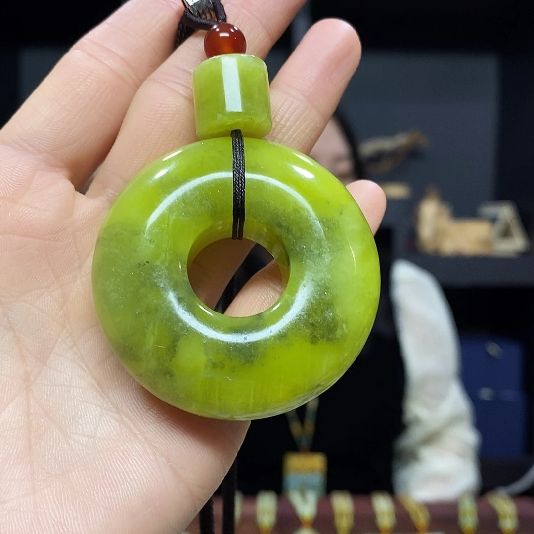 岫玉挂件吊坠未镶嵌