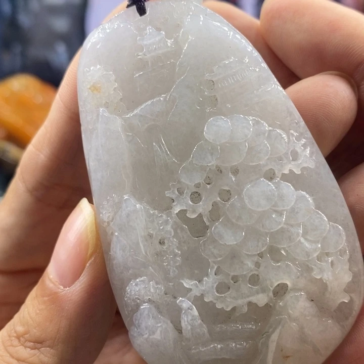 翡翠未镶嵌吊坠(不含链)h***h1283