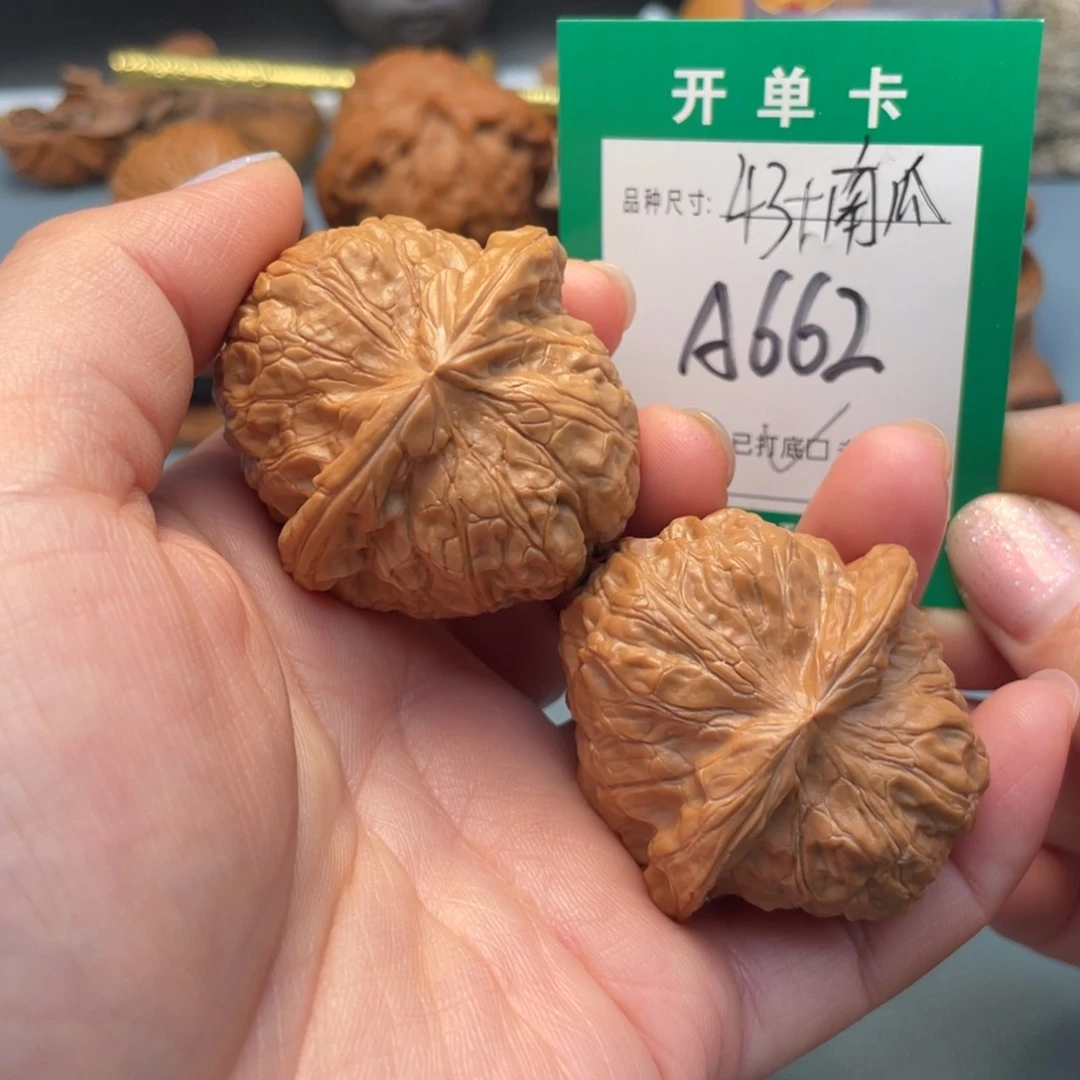 吊坠桃核文玩核桃