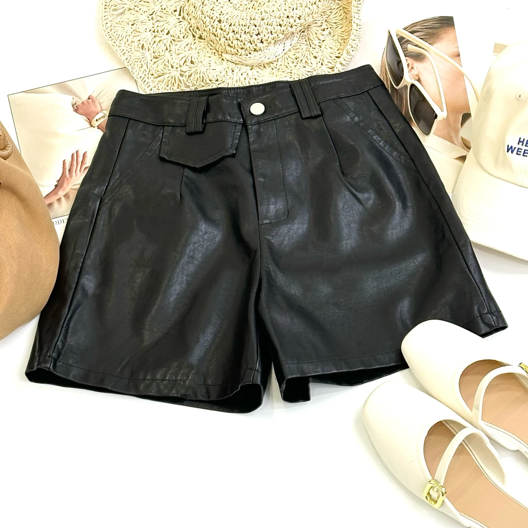 2025春季新款时尚百搭小个子高腰显瘦皮短裤