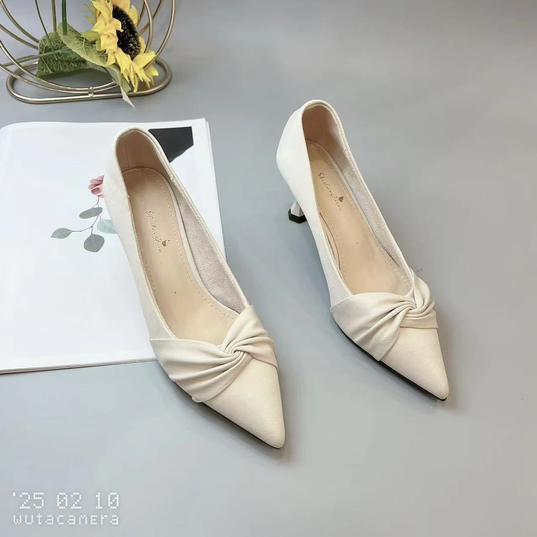 896-52 新款法式小跟气质细跟尖头百搭单鞋