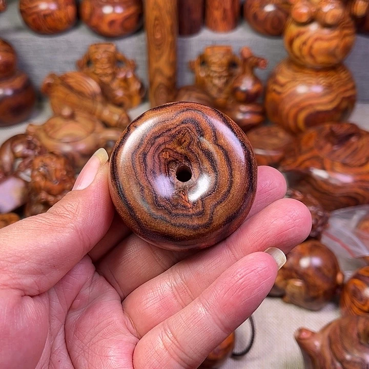 黄花梨/降香黄檀海南黄花梨油梨工艺品