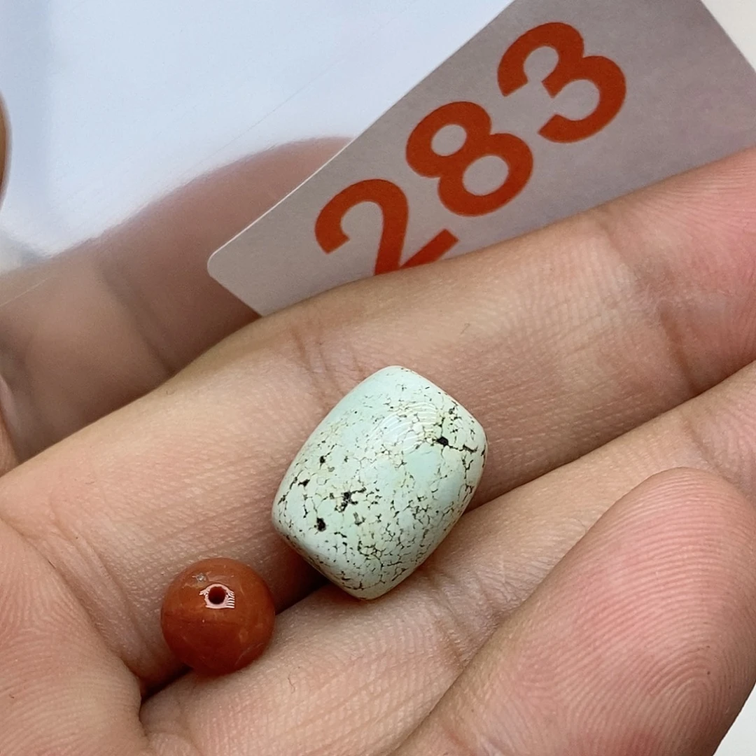 未镶嵌南红玛瑙珠宝奇石