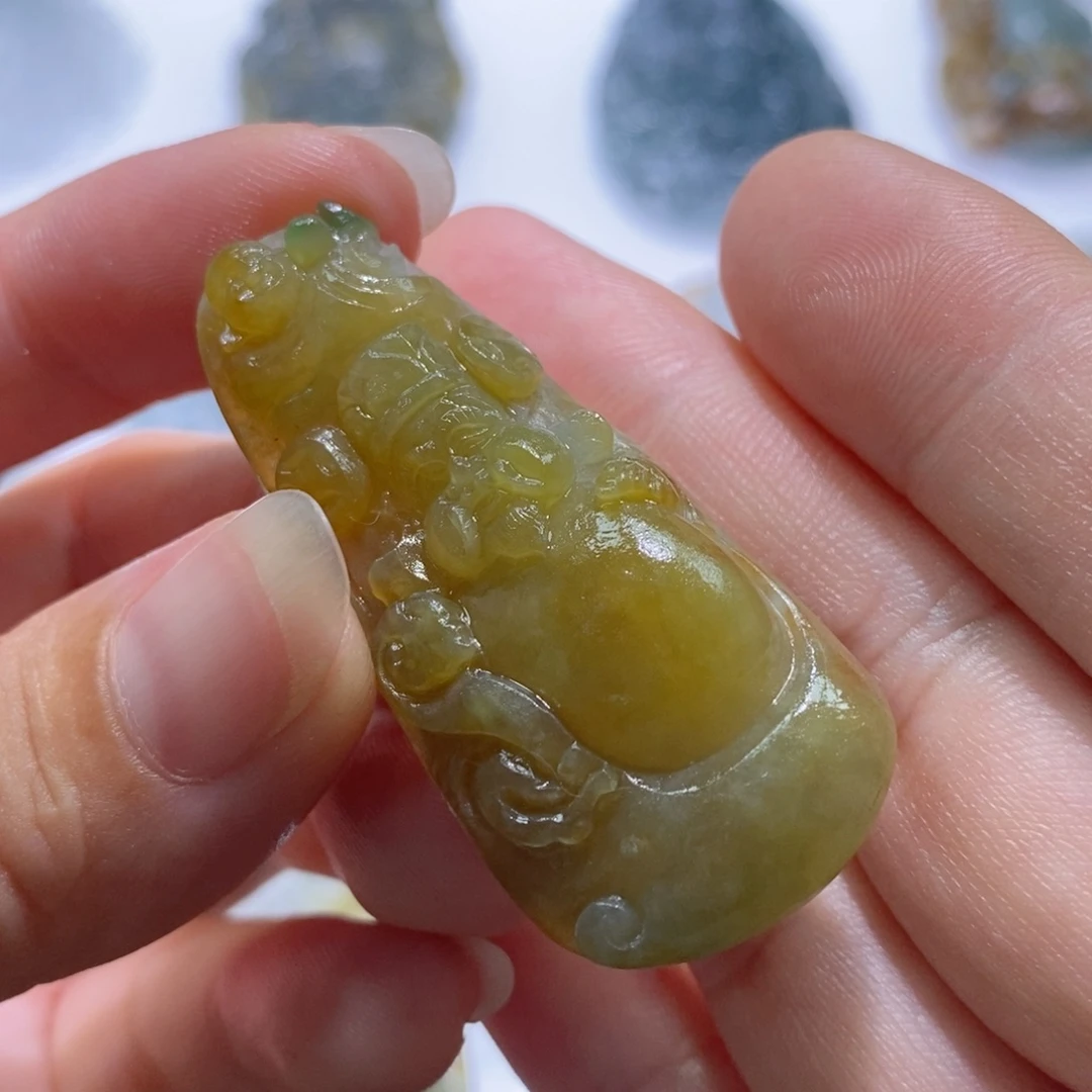 未镶嵌定制翡翠毛货