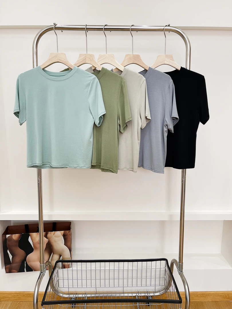 女士纯色圆领瑜伽健身短袖宽松显瘦莫代尔透气舒适T恤衫