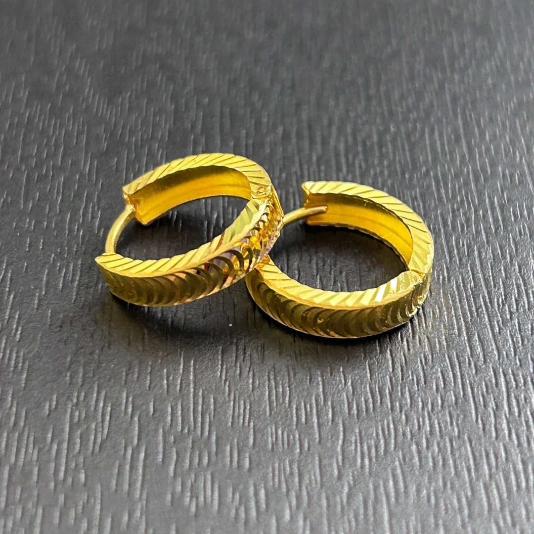 【店长专享】足金999 精工车花猫眼耳扣ZBHJE532