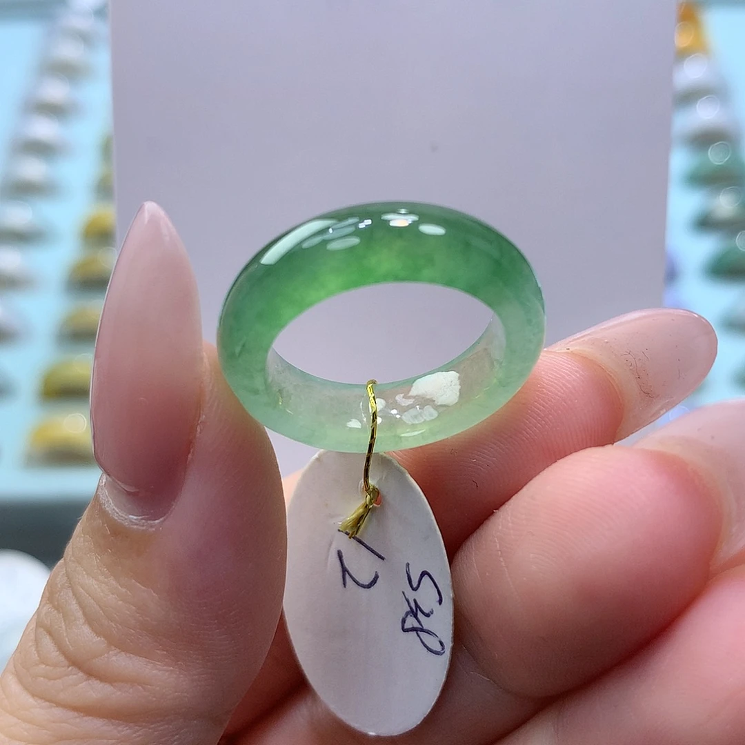未镶嵌戒指翡翠12圈
