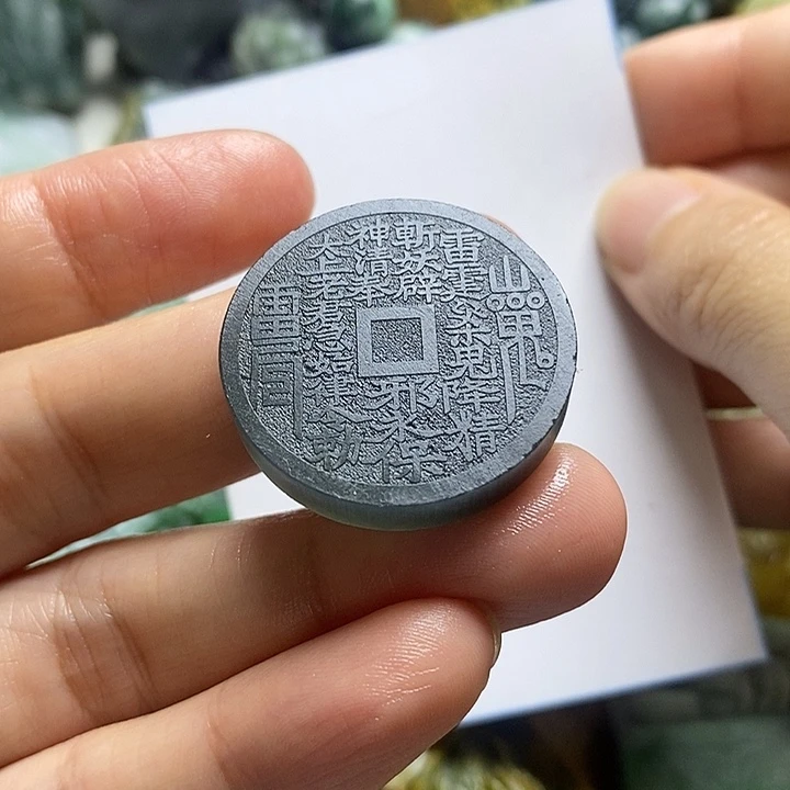 定制翡翠未镶嵌毛货