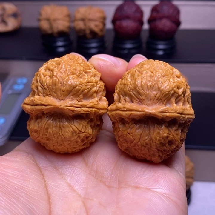 文玩核桃把件芙蓉绣球38