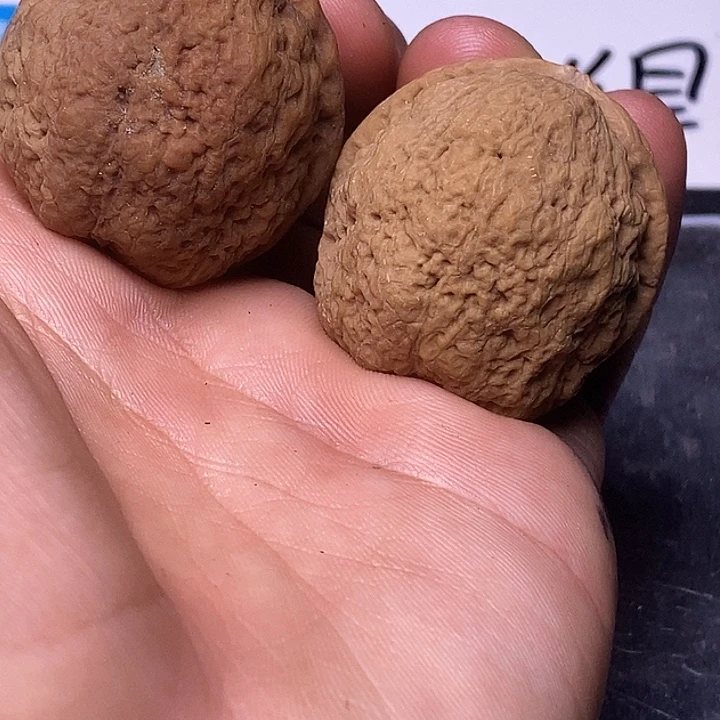 文玩核桃吊坠     21号