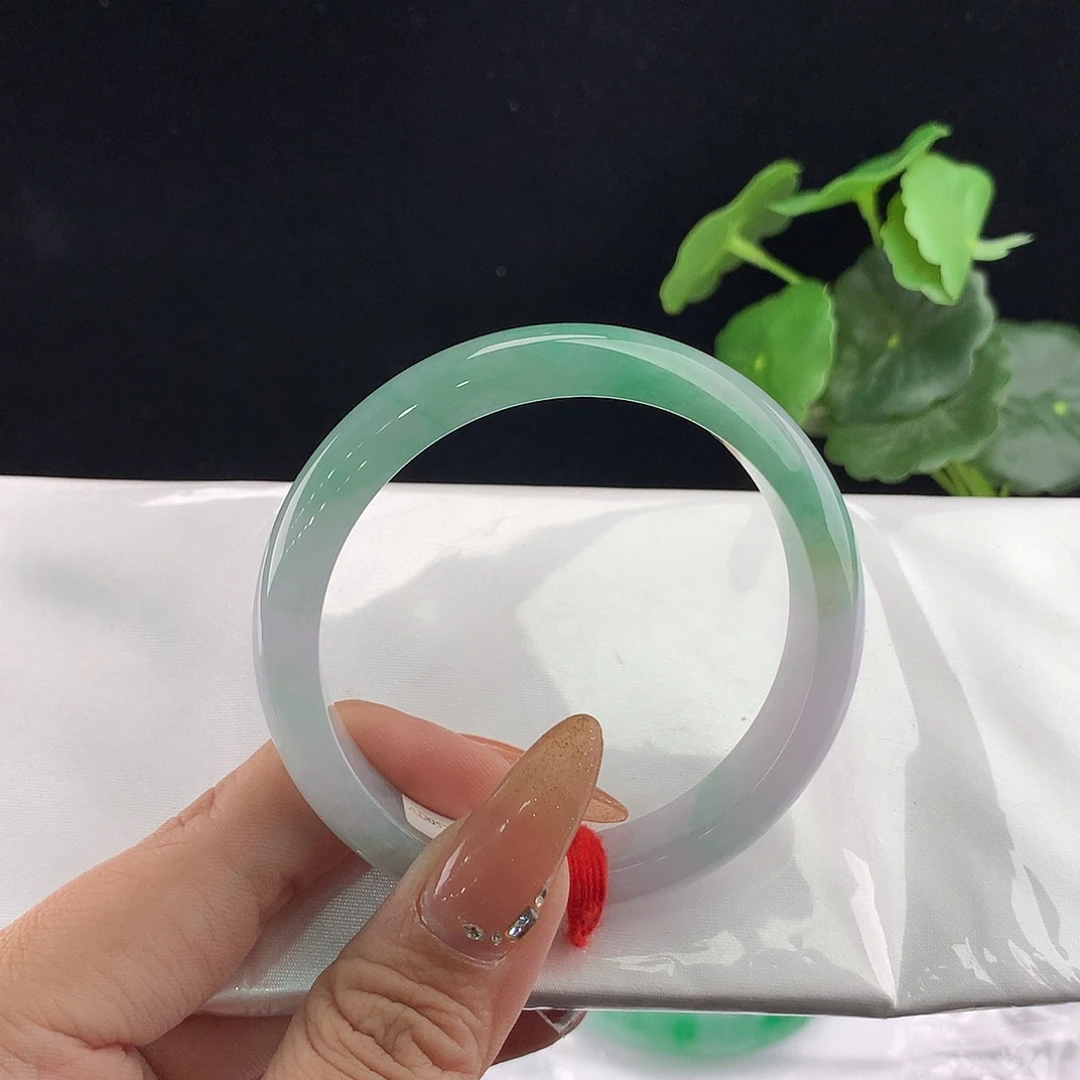 翡翠未镶嵌手镯正56