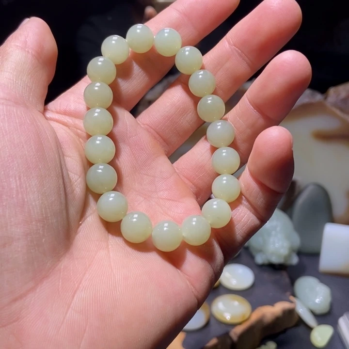 和田玉未镶嵌手链