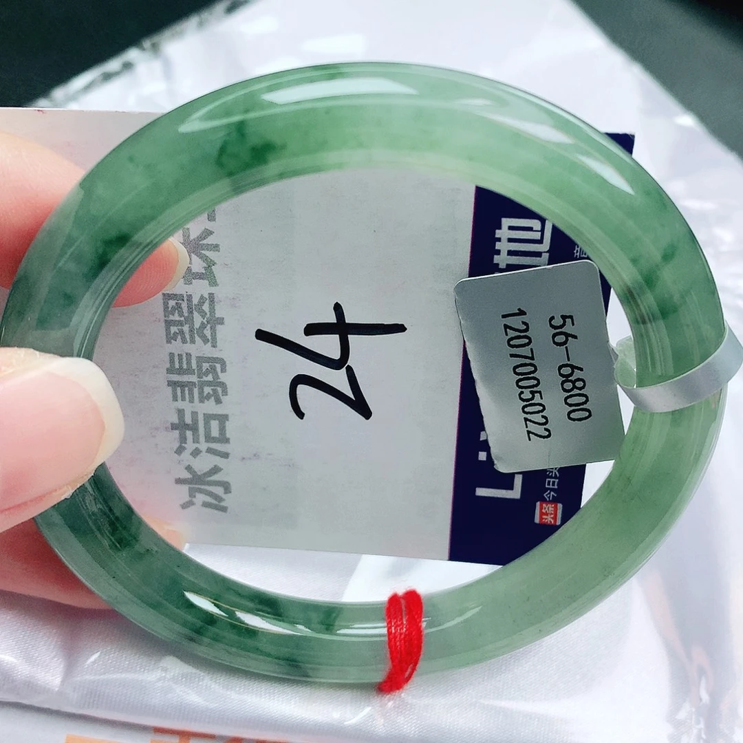 翡翠未镶嵌手镯缅甸天然A货翡翠手镯
