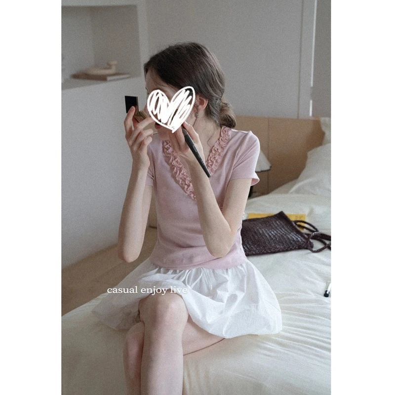 韩系木耳花边v领短袖夏季减龄显瘦通勤纯色透感T恤上衣女