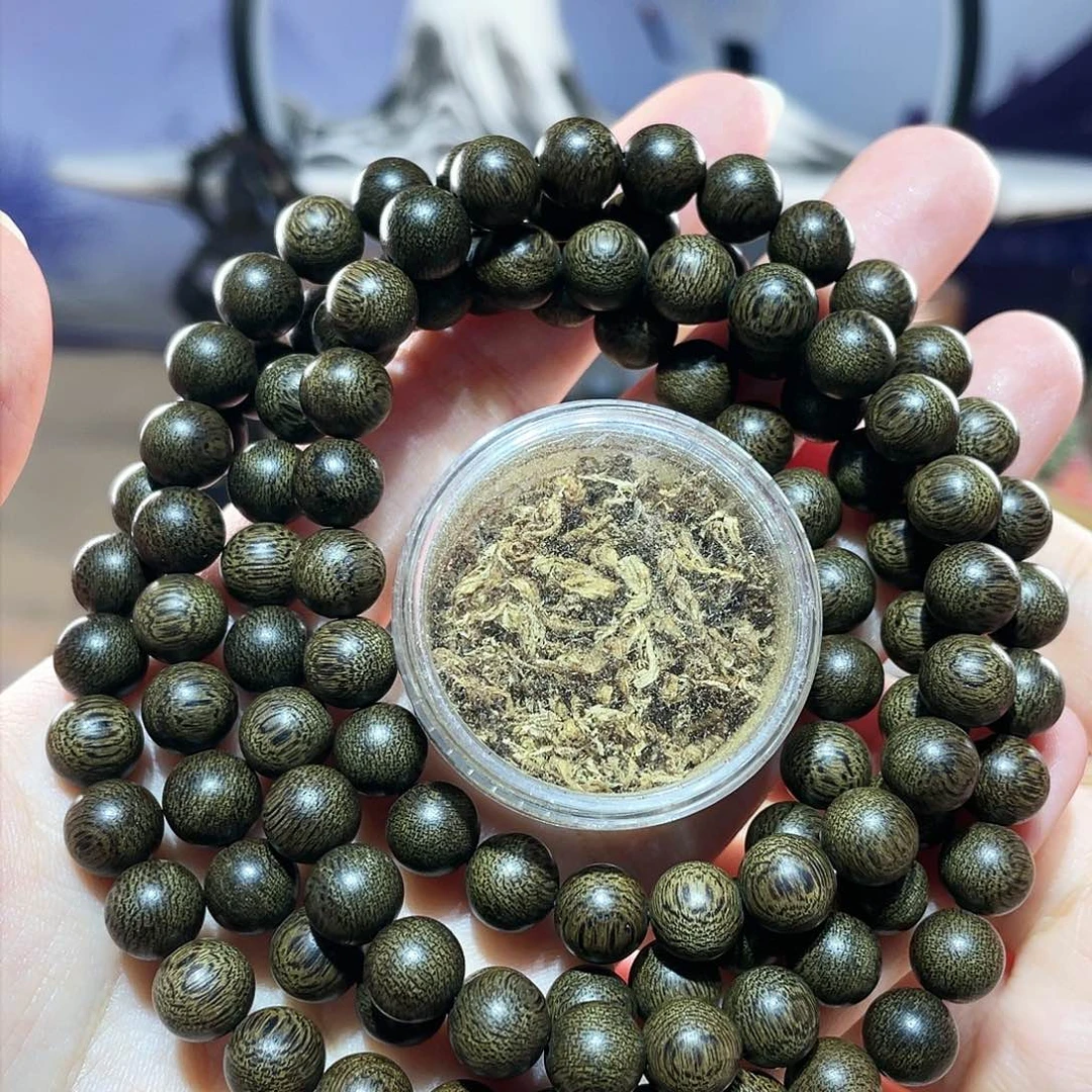 【闪购商品】沉香沉香碎屑苍****斌越南芽庄虫漏白奇楠