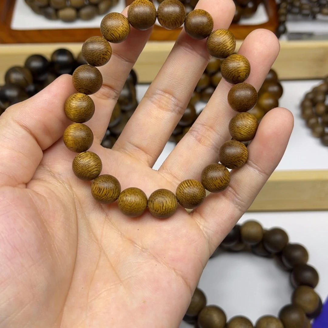 用***5沉香手串越南芽庄黄棋楠1.0