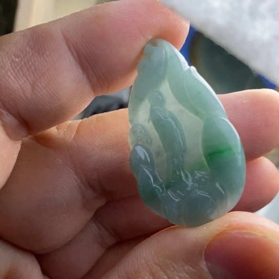 翡翠颈饰未镶嵌翡