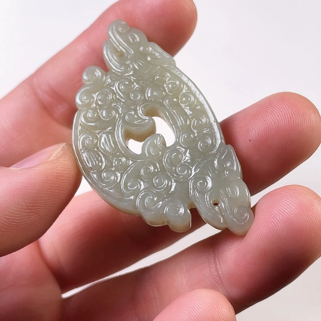 和田玉（糖玉）颈饰未镶嵌