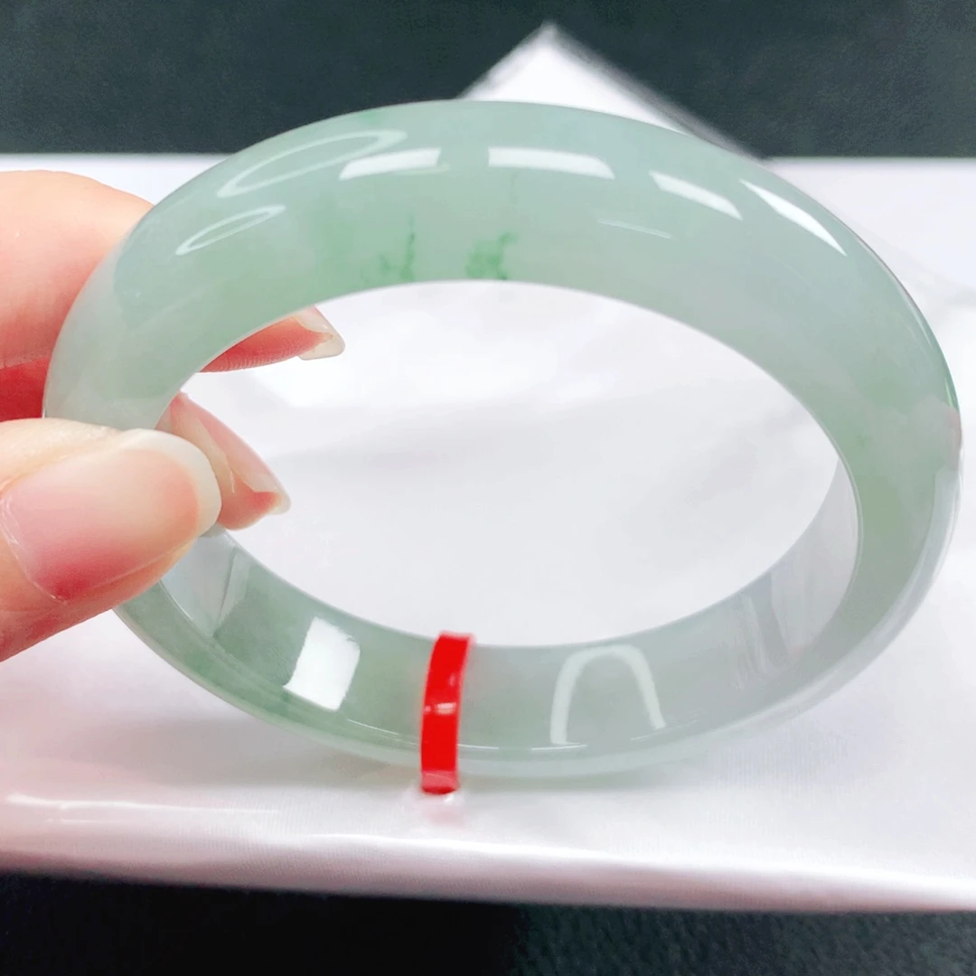 翡翠未镶嵌手镯58圈