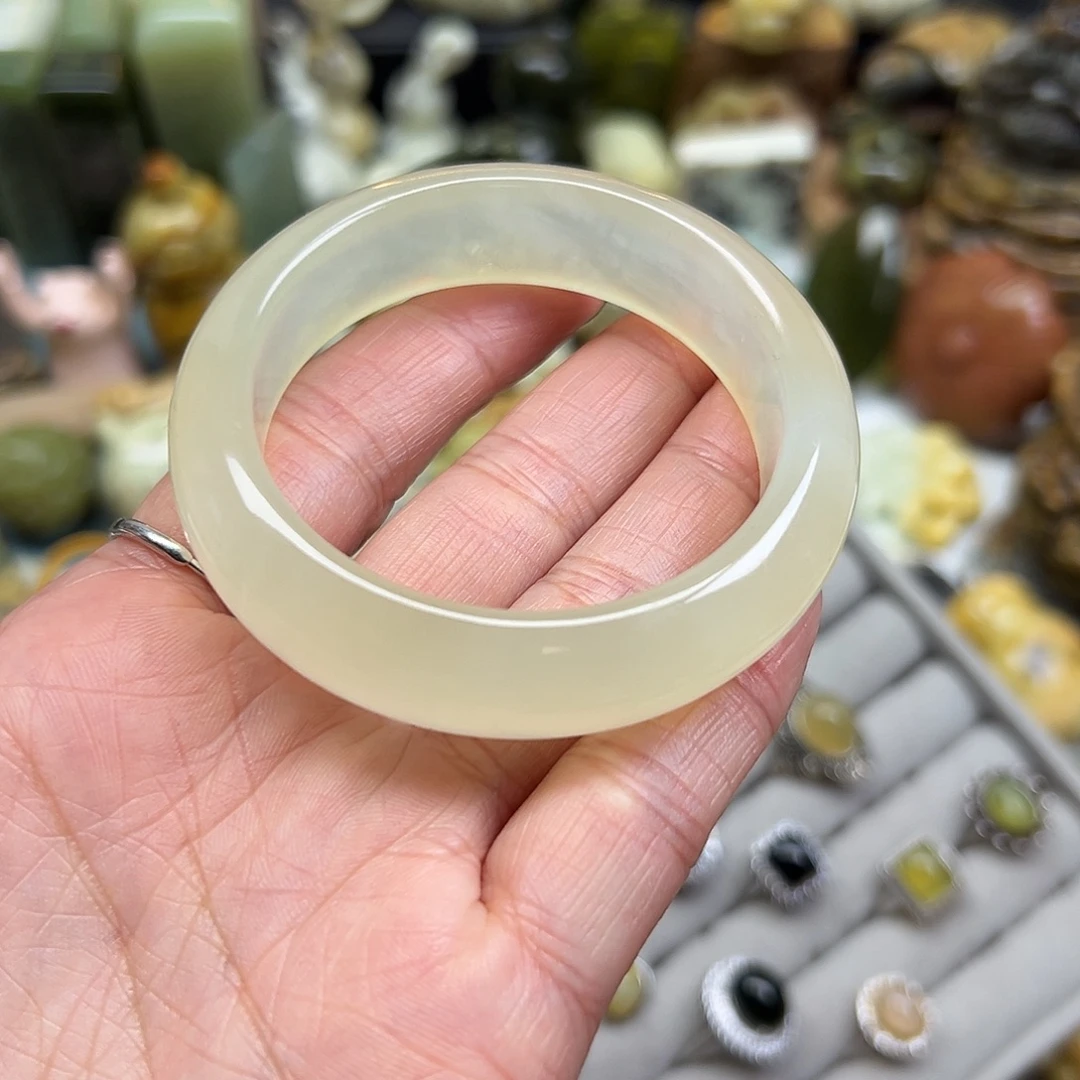 小***怪岫玉银S925镶嵌颈饰岫玉手镯