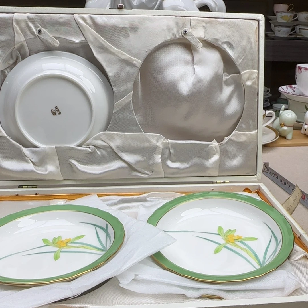 瓷片哈哈哈哈哈哈哈哈哈